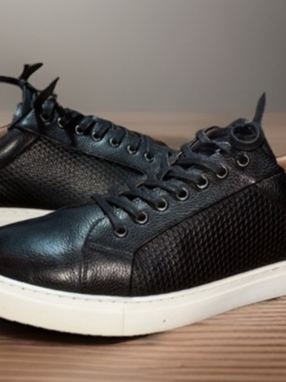 Thomas & Vine Men's Black Leather Low-Top Sneakers - Casual Streetwear